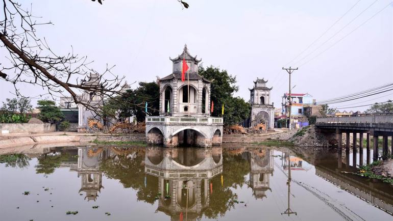 làng nghề chạm bạc Đồng Xâm