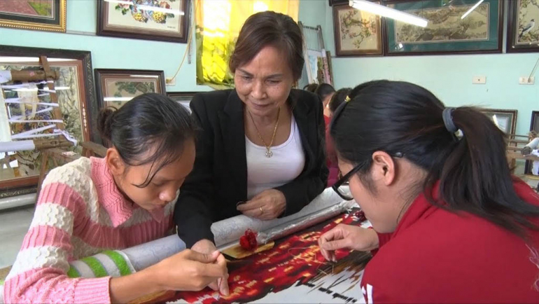 Làng thêu Xuân Nẻo