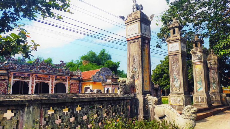 làng Phú Bài