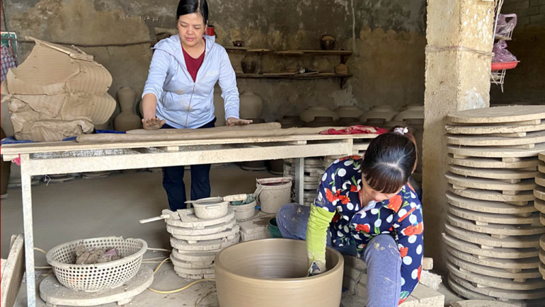 làng gốm Gia Thuỷ