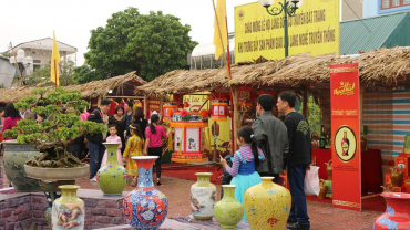 Lễ hội làng nghề Bát Tràng